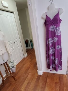 Roxy Purple Maxi Dress fits MEDIUM 34-36 Bust